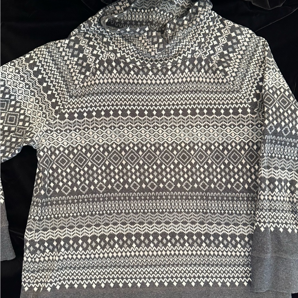 T by Talbots Charcoal and Cream Sweatshirt. Size XL.